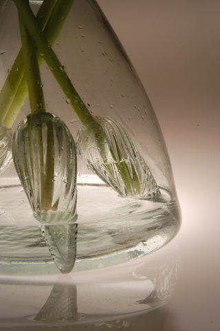 Flores Bulb Glass Vessel